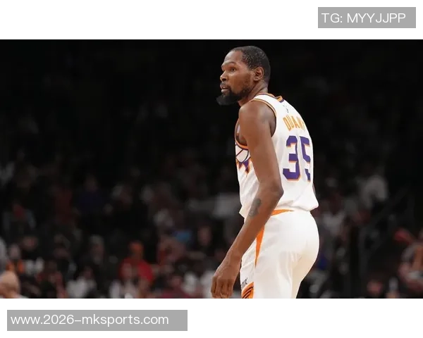 火箭队急需保罗助力但因工资帽限制最早一月才能引援 火箭队急需保罗助力但因工资帽限制最早一月才能引援