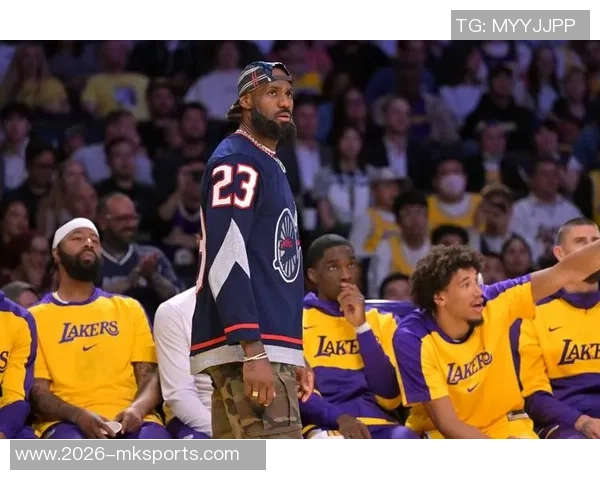 皮尔斯建议詹姆斯担任替补角色以减少球权需求并提升球队进攻效率