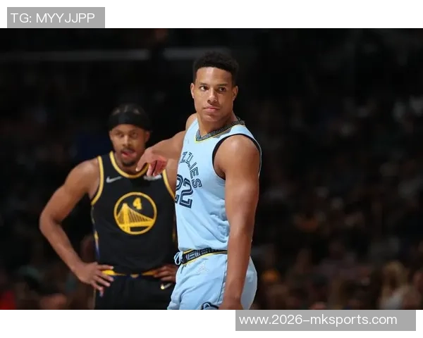 克尼佩尔半场表现抢眼6中2贡献5分4助攻正负值高达11