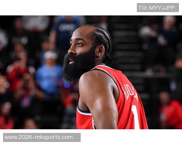 哈登全场表现亮眼贡献20分6板13助3断但7次失误影响球队节奏