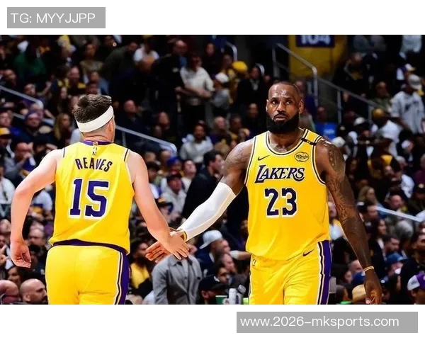 湖人防守如铁桶本场仅失93分创赛季新低